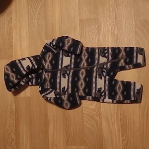 Old Navy 3-6 month fleece bunting
